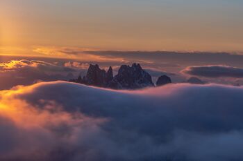 Sonnenaufgang Hochnebel