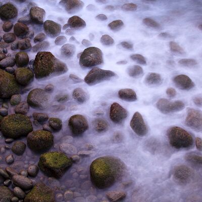 2. Platz: Sepp Hackhofer - Steine am Strand
